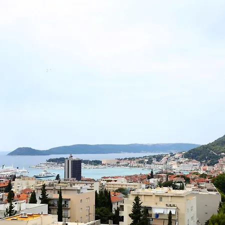 Renci With Sea View Apartament *